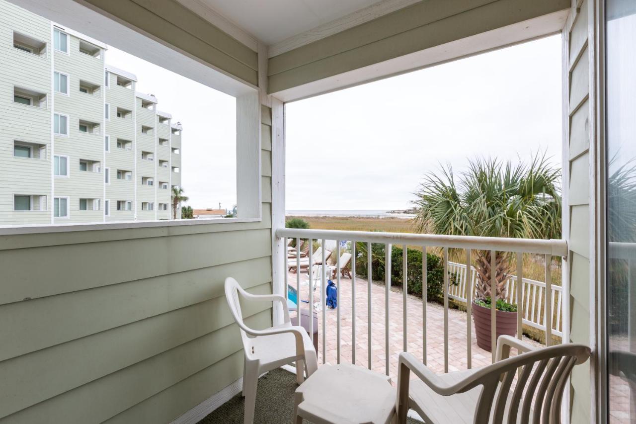 Sands Beach Club Briarcliffe Acres Экстерьер фото